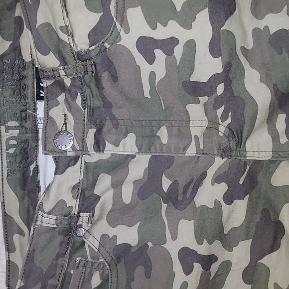 V.I.P. shorts - Picture 7 of 8